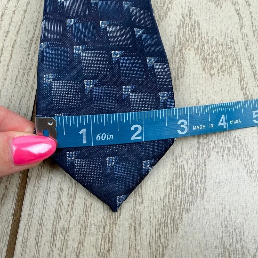 667 Alfani Men's Tie Aster Neat 410 Navy Blue $55 Polyester
